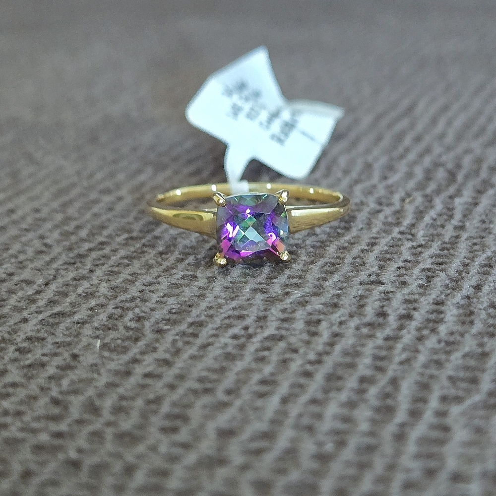 Shivam Cushion Cut Rainbow🌈 Quartz Ring💍 - NWT - Picture 11 of 16